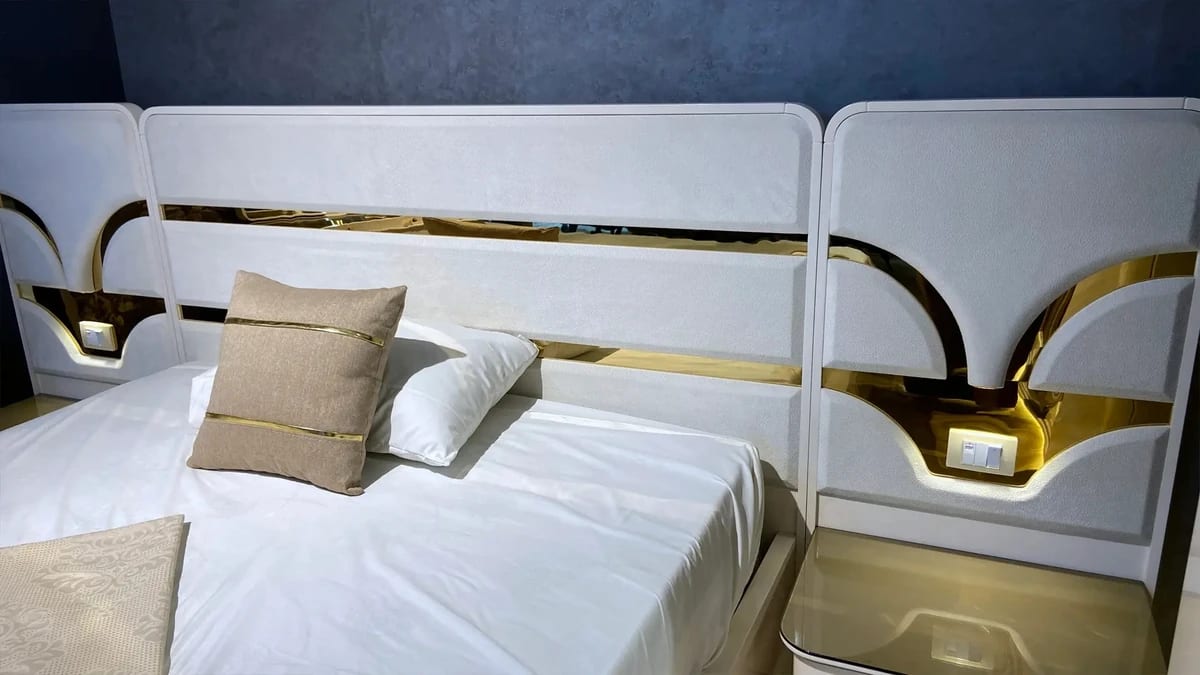 غرفة نوم جولدن - عرض 3