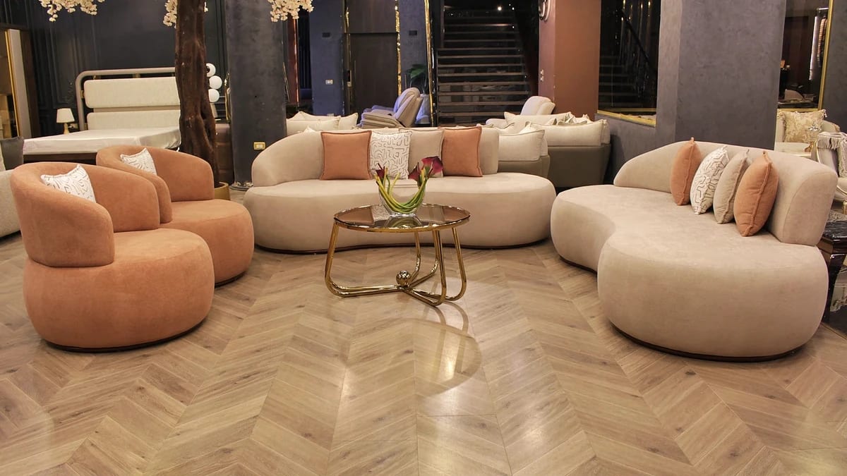 انتريه بومبيه - عرض 1