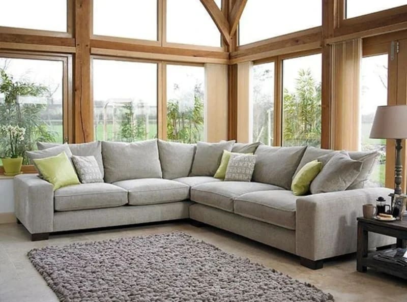 ركنية بولو - عرض 1